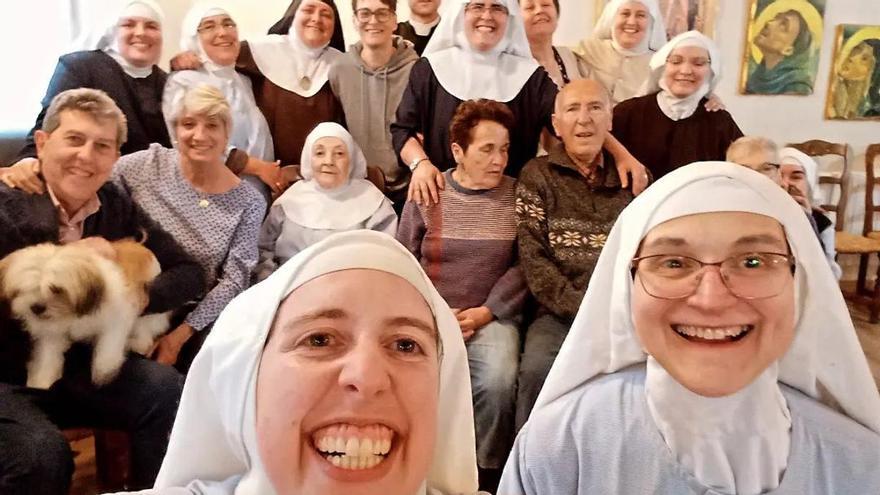 VÍDEO: Hablan las monjas de Belorado instauradas en Asturias para abrir un restaurante de clausura: "Estamos preparando la carta"