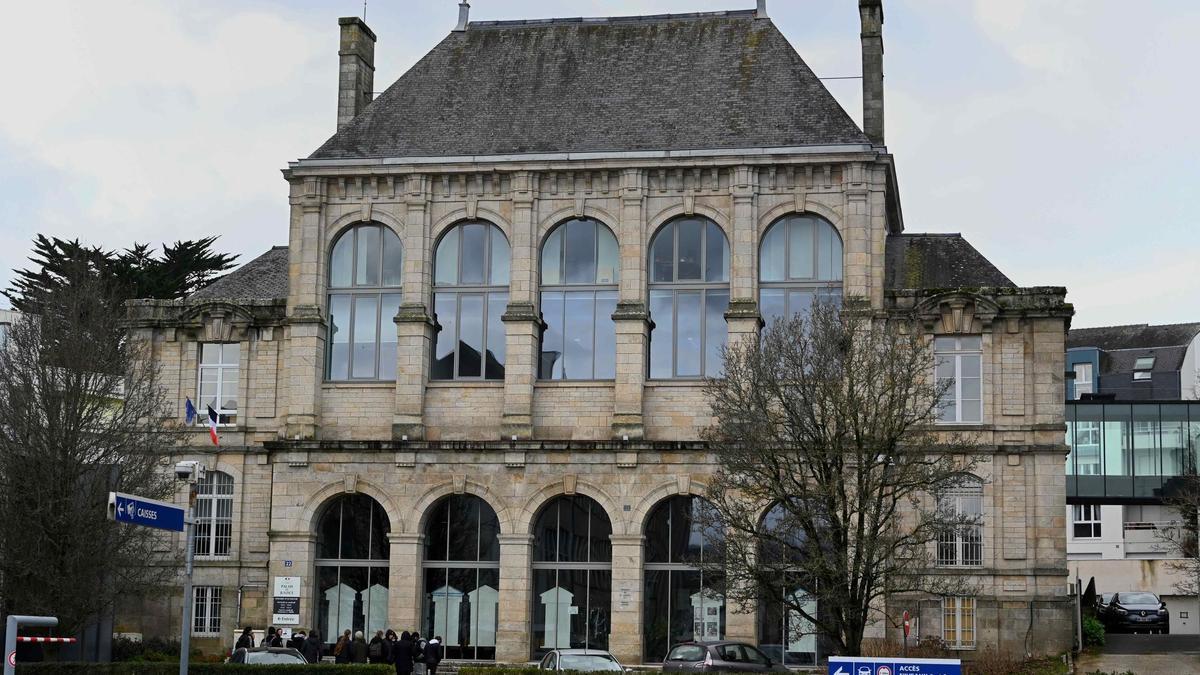 arranca en Francia el juicio contra el cirujano que abusó de 300 niños durante 30 años