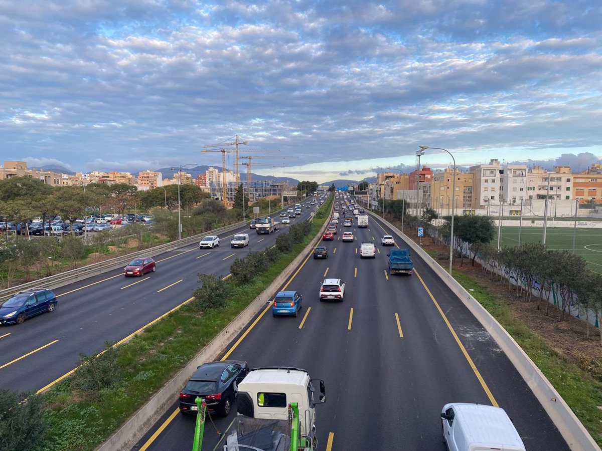 Andalucía cierra el fin de semana con un fallecido por accidente de tráfico en sus carreteras interurbanas