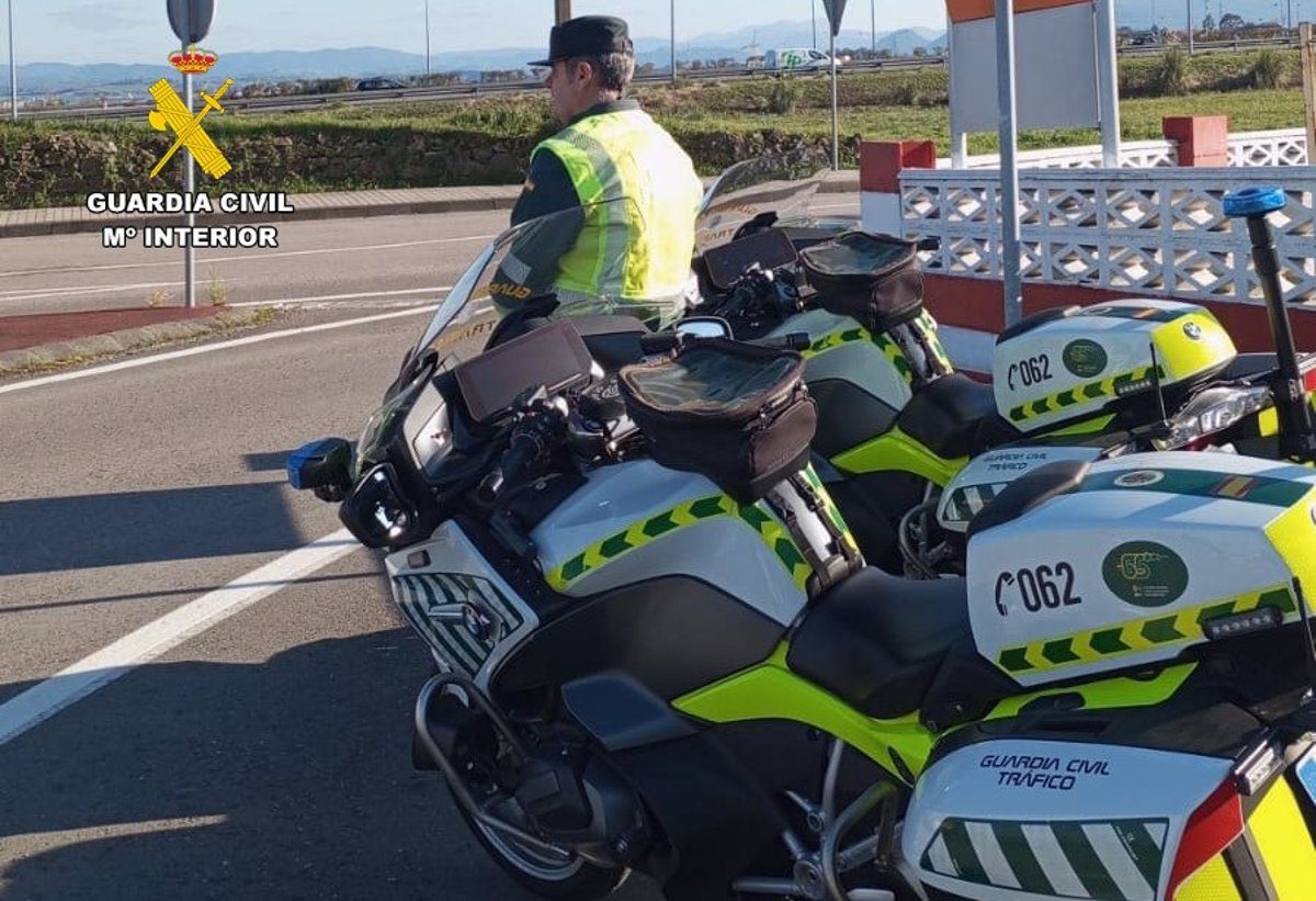 Investigan a un camionero tras ser sorprendido en un control en Puerto Real (Cádiz) con el tacógrafo manipulado