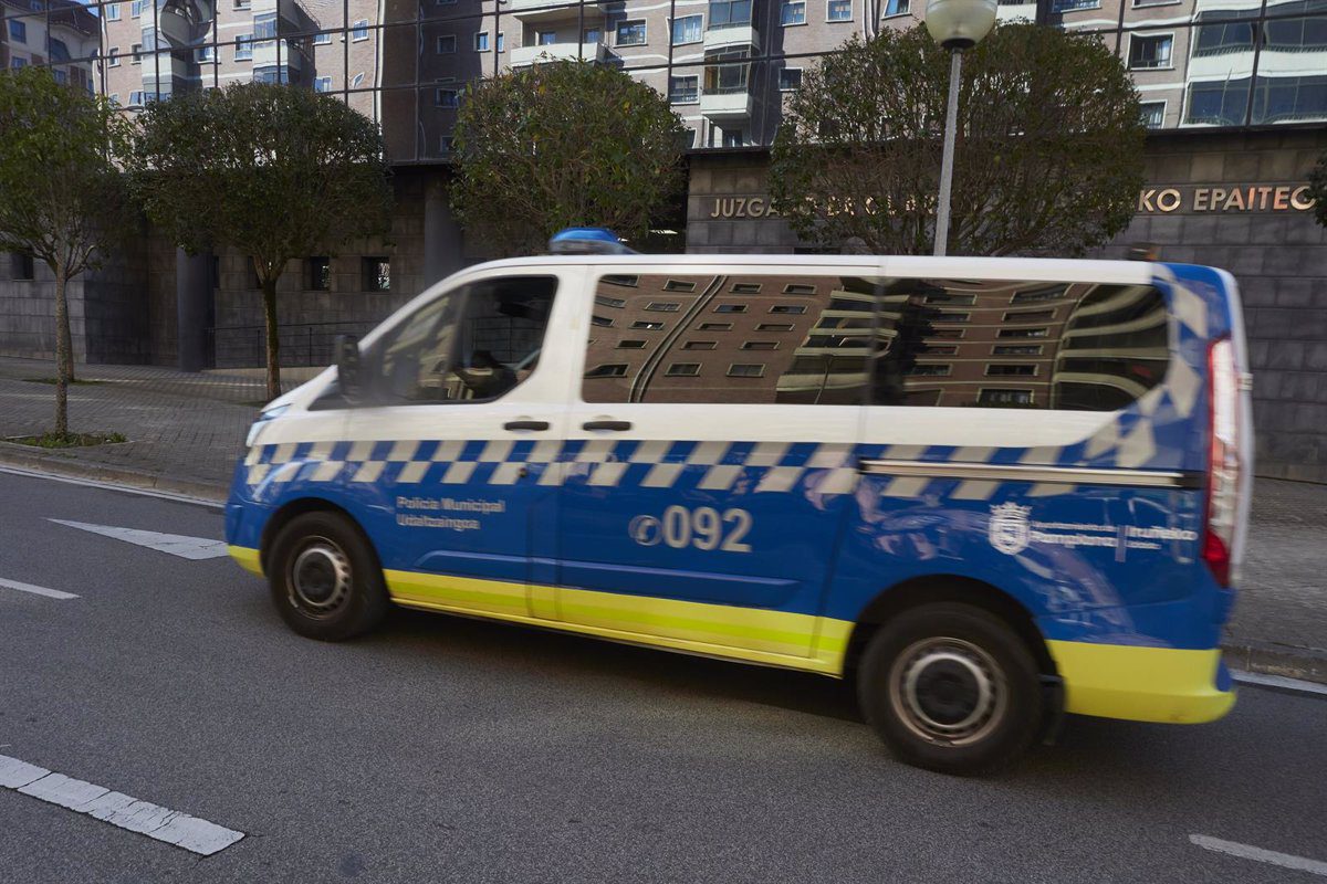 Detenida una mujer de 44 años por agredir a su pareja con un arma blanca en la Txantrea