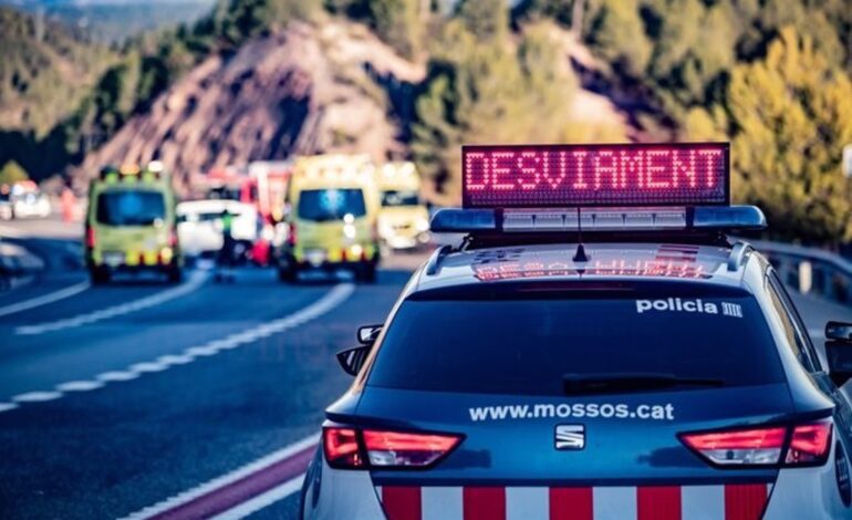 Muere el conductor de un camión en la AP-7 en Vandellòs i l’Hospitalet de l’Infant (Tarragona)