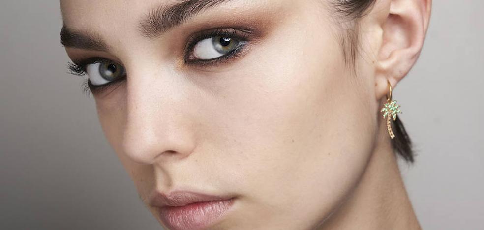 Los mejores primers de ojos para alargar la duración del maquillaje