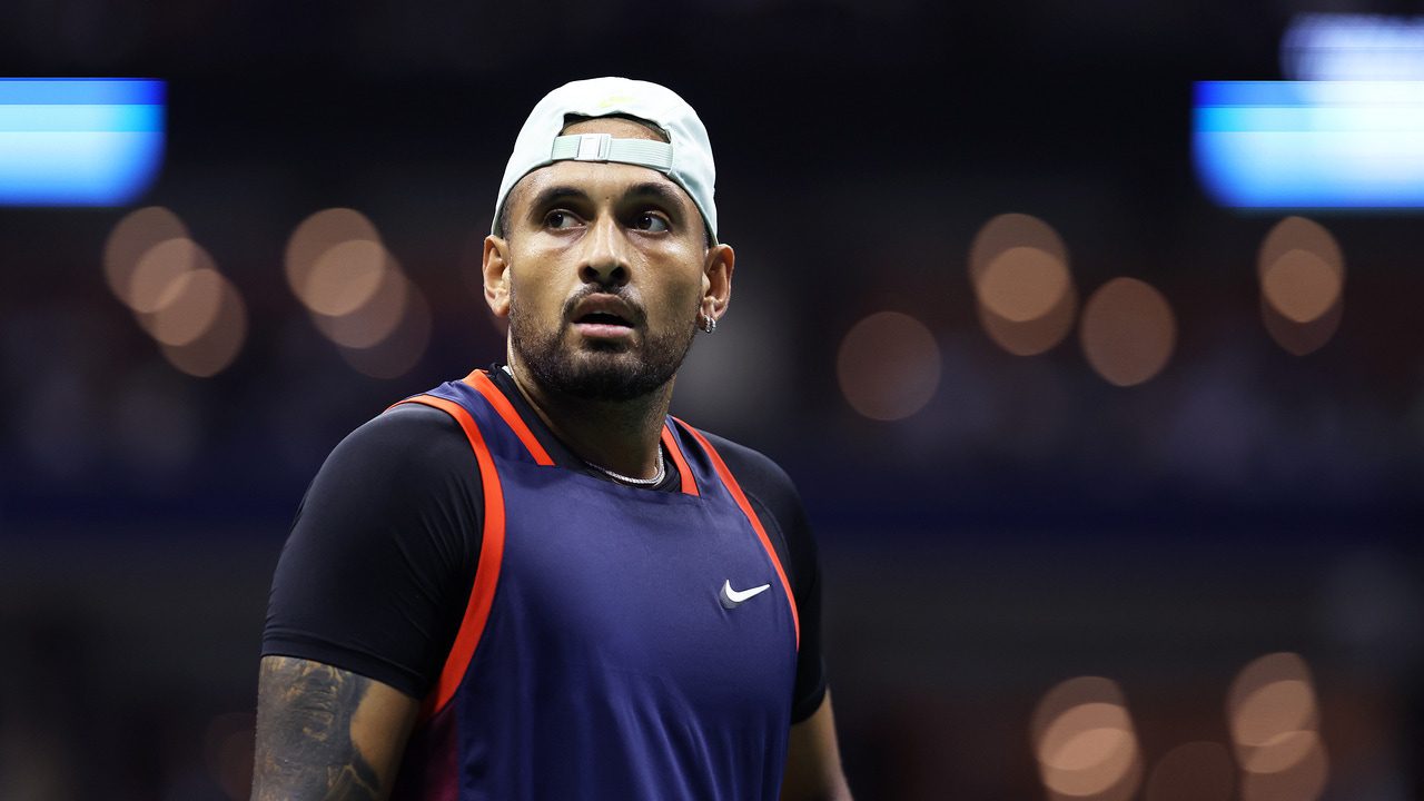 Kyrgios la toma con Sinner tras el último caso de dopaje en tenis: «Los esteroides están bien…»