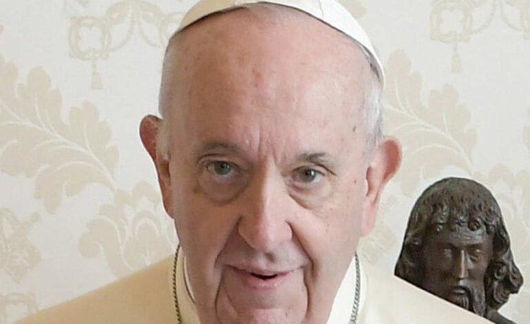 Qué es la neumonía bilateral que sufre el papa Francisco y quiénes tienen más riesgo de padecerla