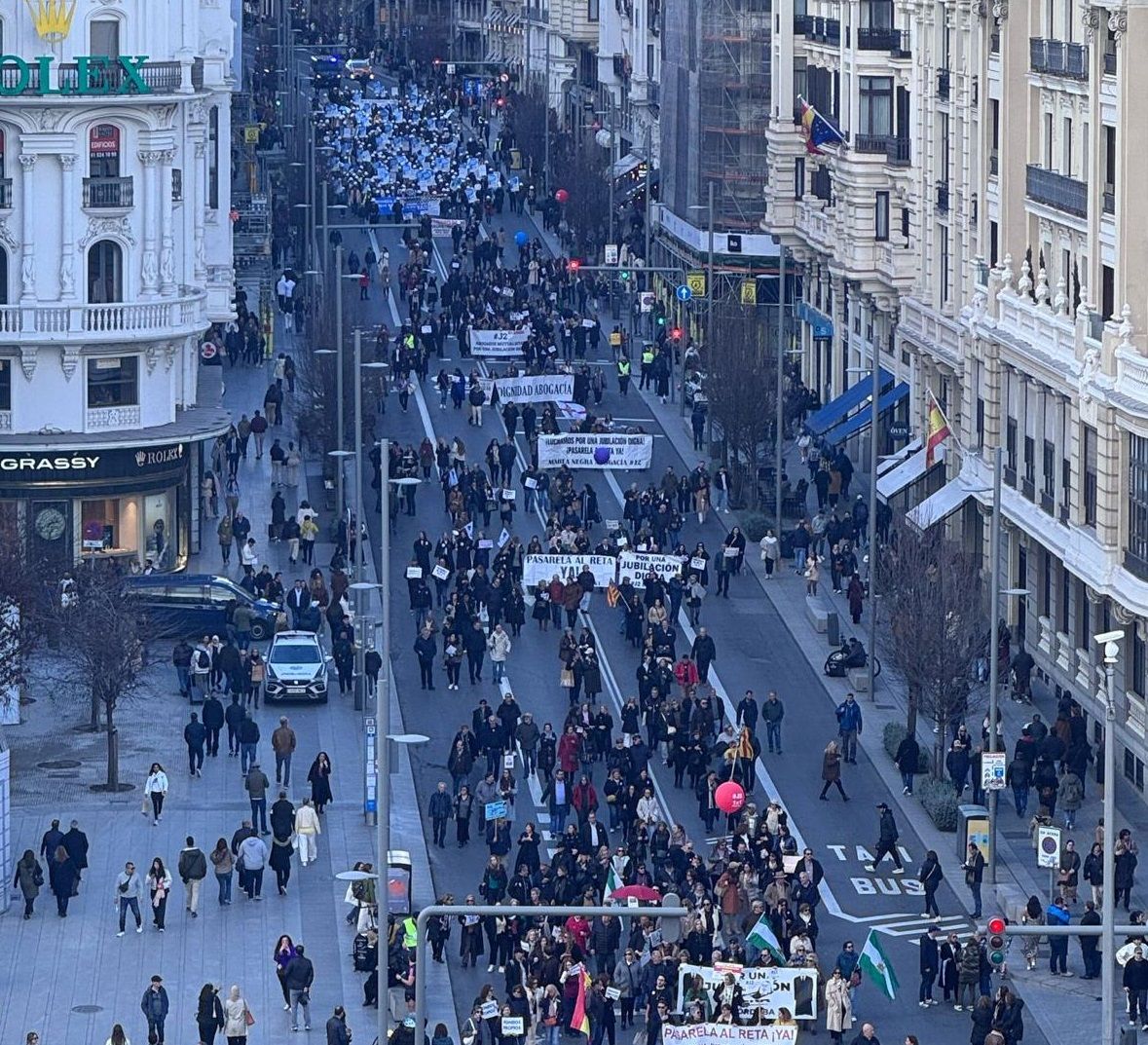 Abogados y procuradores se manifiestan en Madrid para exigir la pasarela al RETA sin apoyo de mutualistas de otras profesiones