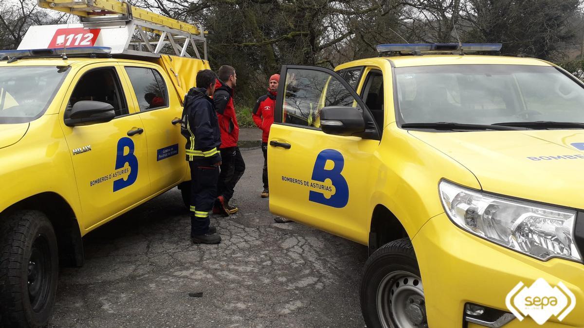 así buscan en Ribera de Arriba a un vecino desaparecido desde el viernes