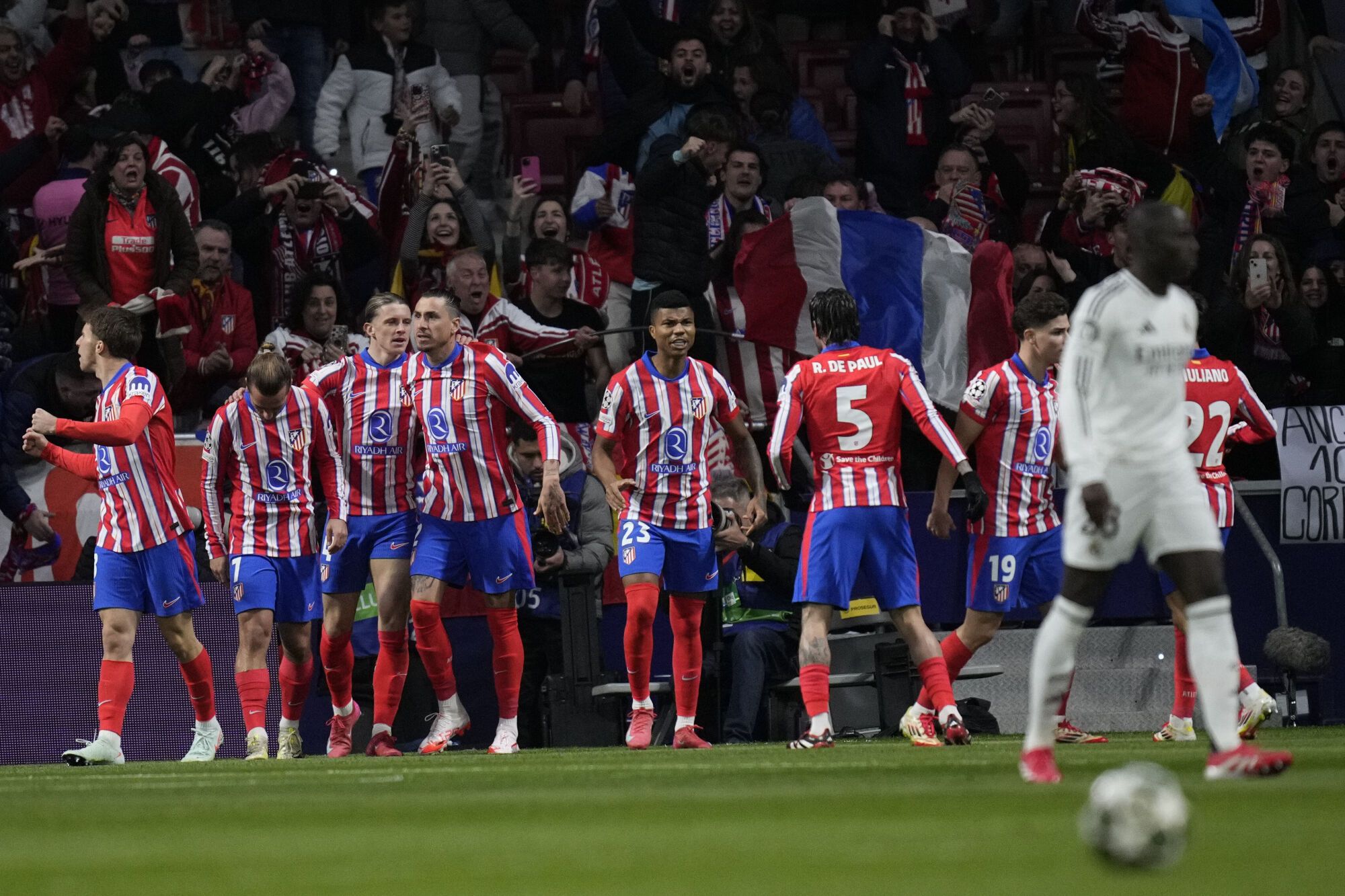 Champions League: Atlético - Real Madrid.