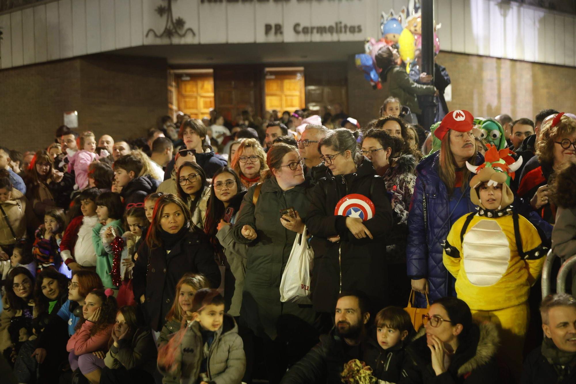 Así fue el multitudinario y espectacular desfile de Antroxu en Gijón (en imágenes)