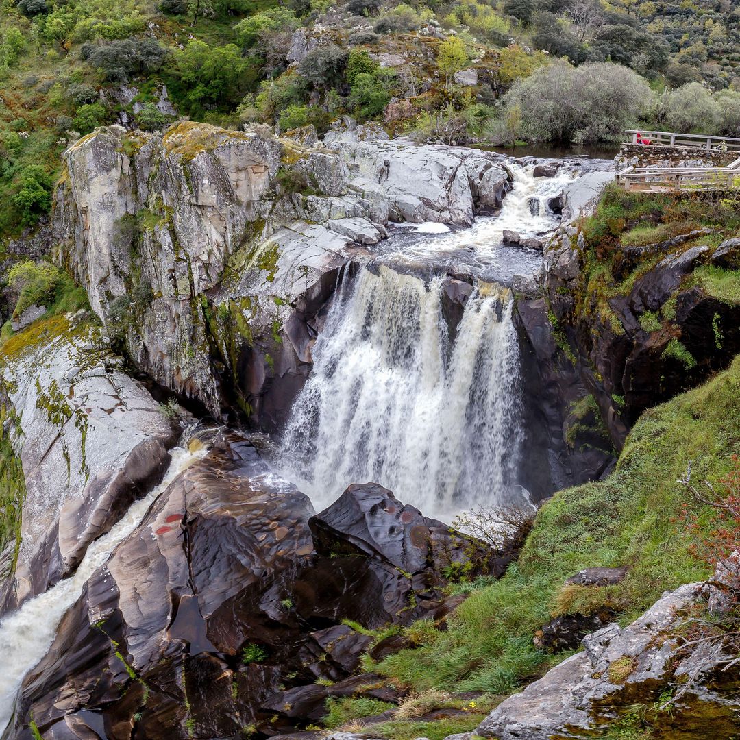 Cascada de humo, Salamanca