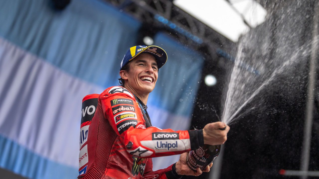 La frase que demuestra que a Ducati se le cae la baba con Márquez: «Estelar su talento y…»