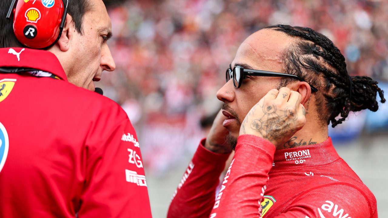 El cabreo del jefe de Ferrari con la F1 por ‘adulterar’ las radios de Hamilton