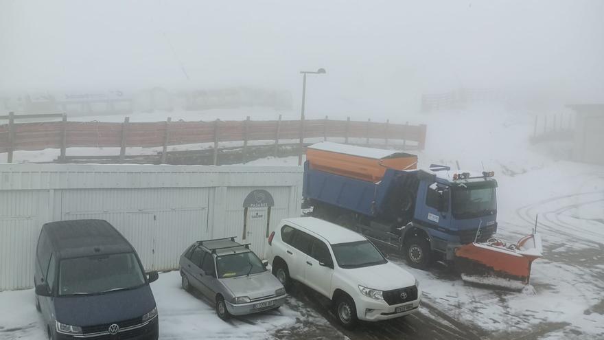 Así se preparan las pistas en la estación de esquí de Pajares