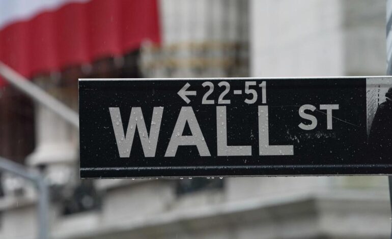 Wall Street recupera parte de lo perdido por el aplazamiento de aranceles de EEUU a la automoción de México y Canadá