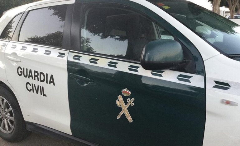 Hallan en un domicilio de Badajoz a un hombre muerto con un cuchillo clavado en el abdomen