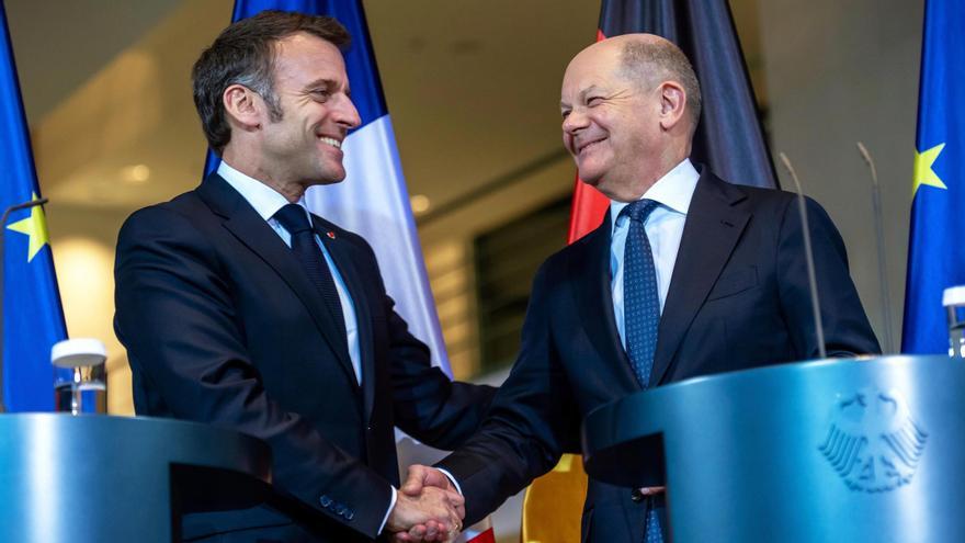 Macron y Scholz garantizan el mantenimiento del apoyo militar a Ucrania frente a la exigencia de Putin