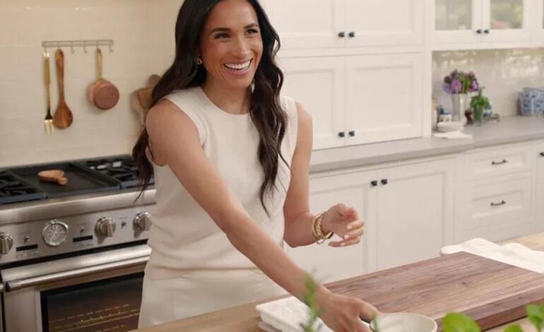 Meghan Markle vuelve a la tele reconvertida en ama de casa hacendosa experta en cocina y jardinería