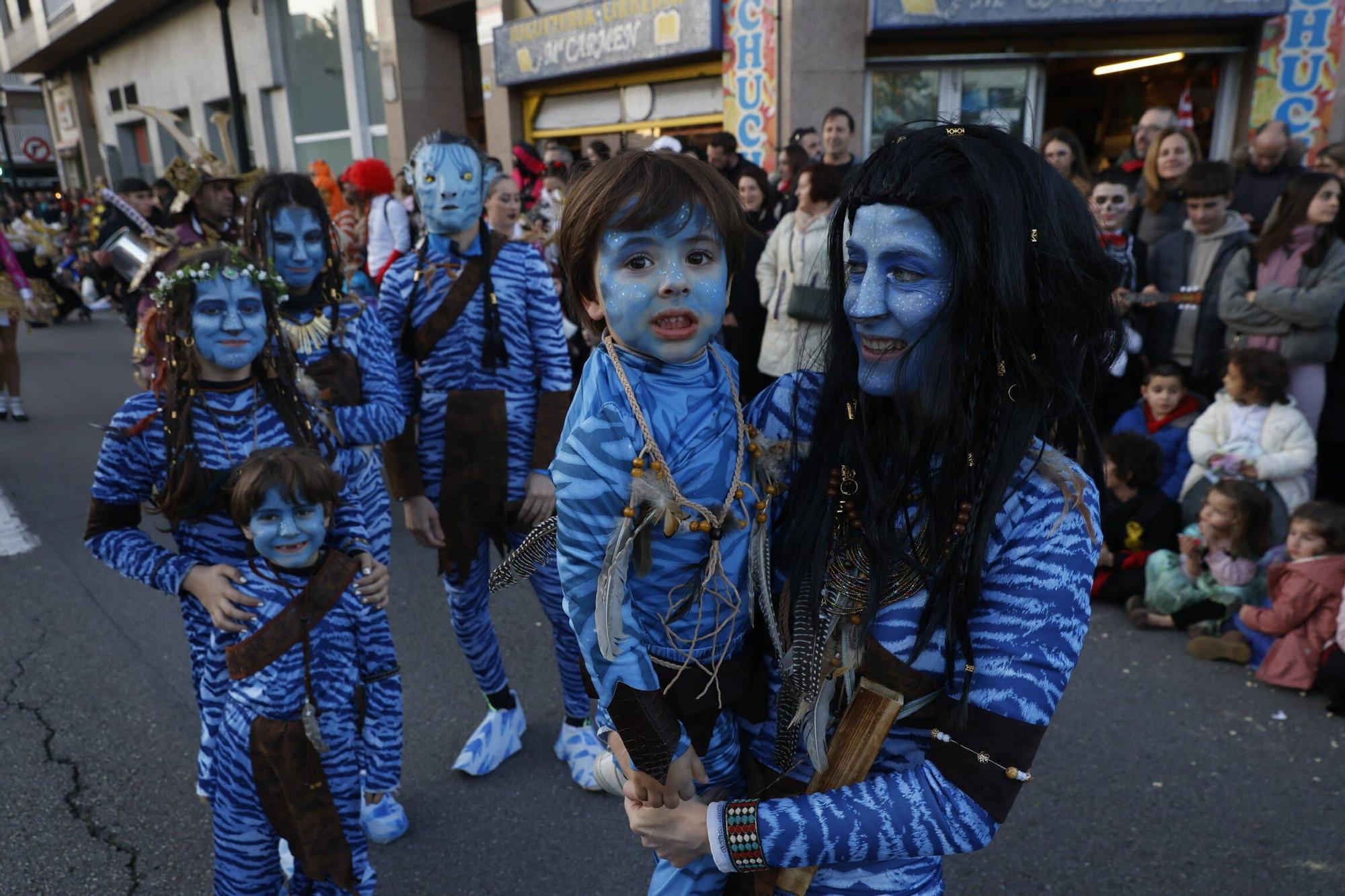 Así fue el multitudinario y espectacular desfile de Antroxu en Gijón (en imágenes)