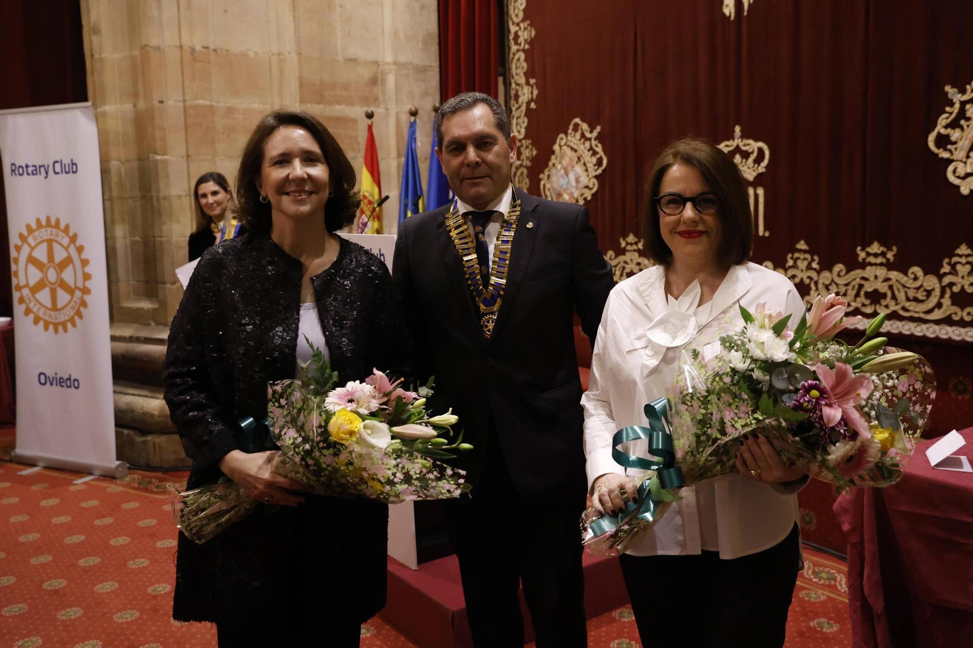 Entrega del premio "Mujer Trabajadora 2025" del Rotary Club Oviedo a Ángeles Rivero, directora general de LA NUEVA ESPAÑA, en imágenes