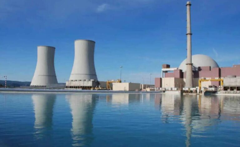 Pasos a seguir para frenar el cierre de las centrales nucleares con la vista puesta en 2026, cuando no habrá vuelta atrás