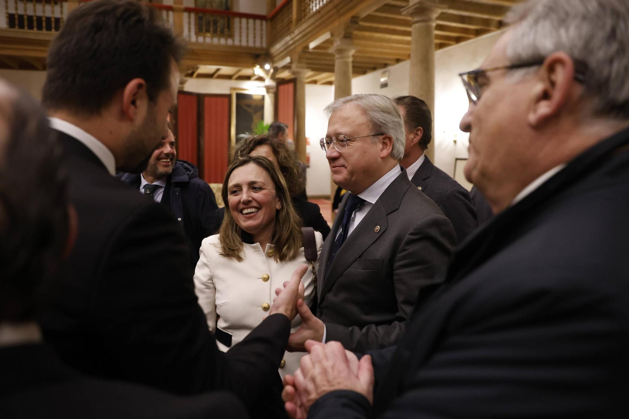 Entrega del premio "Mujer Trabajadora 2025" del Rotary Club Oviedo a Ángeles Rivero, directora general de LA NUEVA ESPAÑA, en imágenes