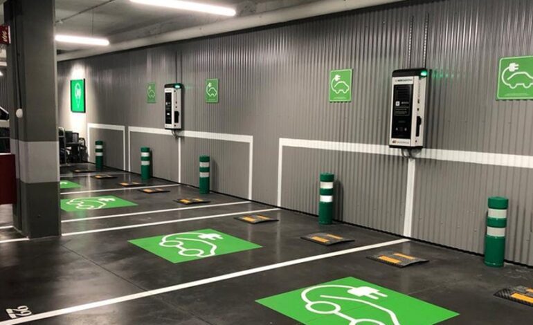 Mercadona activa 4.800 puntos de recarga para coches eléctricos con Iberdrola y Repsol