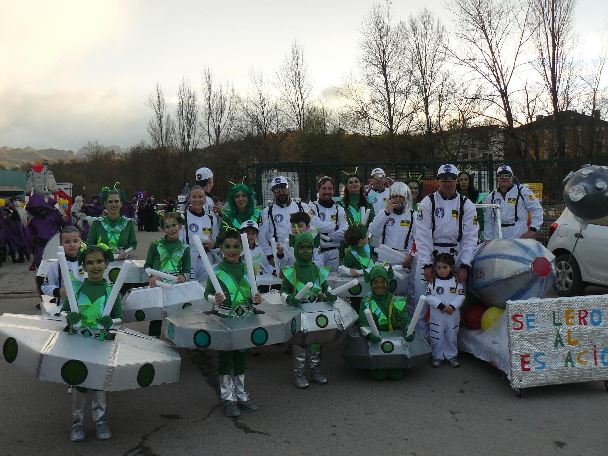 Arriondas se rinde a un Carnaval lleno de originalidad, fantasía y humor