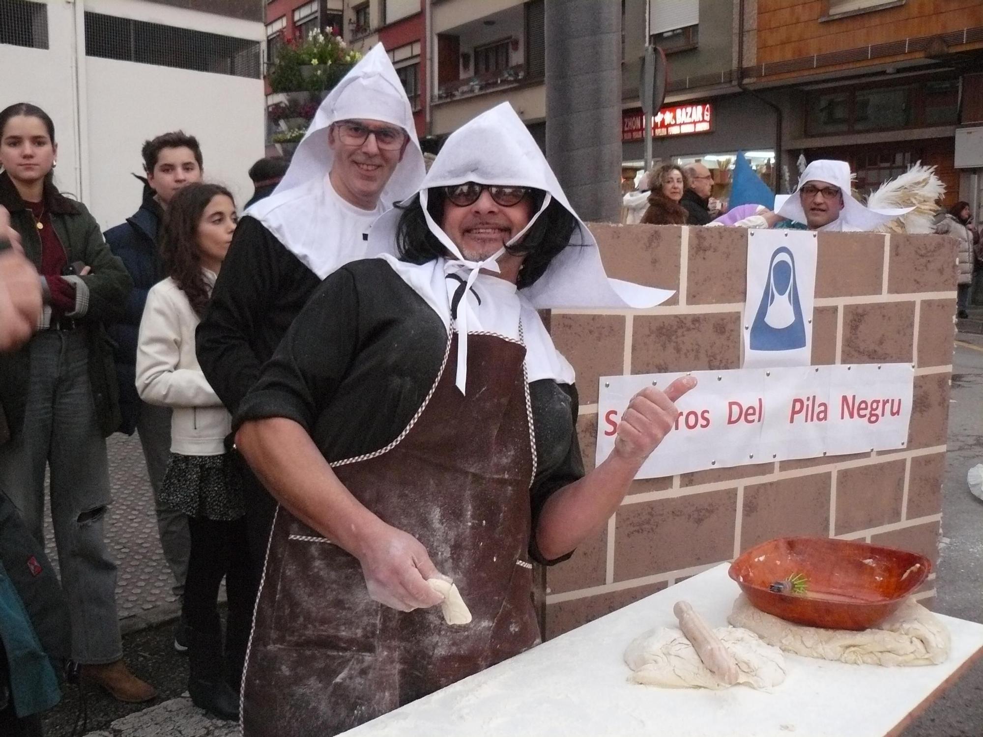 Arriondas se rinde a un Carnaval lleno de originalidad, fantasía y humor