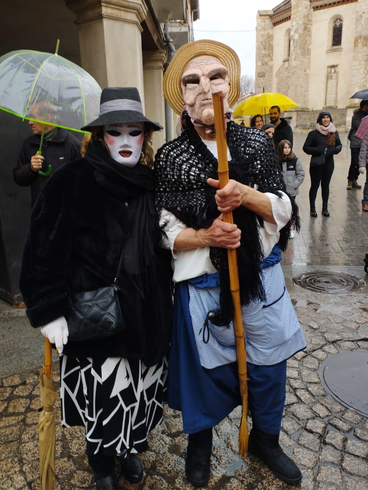 Las imágenes del Antroxu por Alcalá de Henares