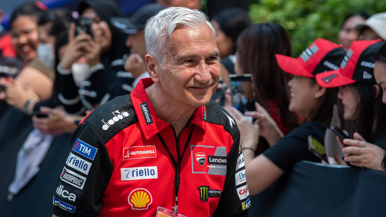 Tardozzi, jefe de Ducati, cuenta qué le dijo a Marc Márquez en el podio de Tailandia