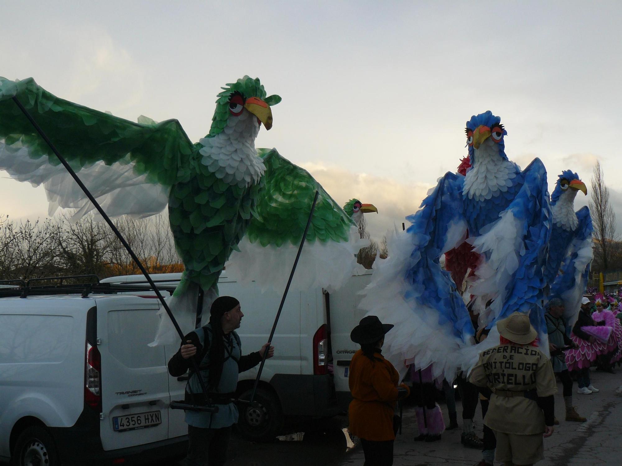 Arriondas se rinde a un Carnaval lleno de originalidad, fantasía y humor