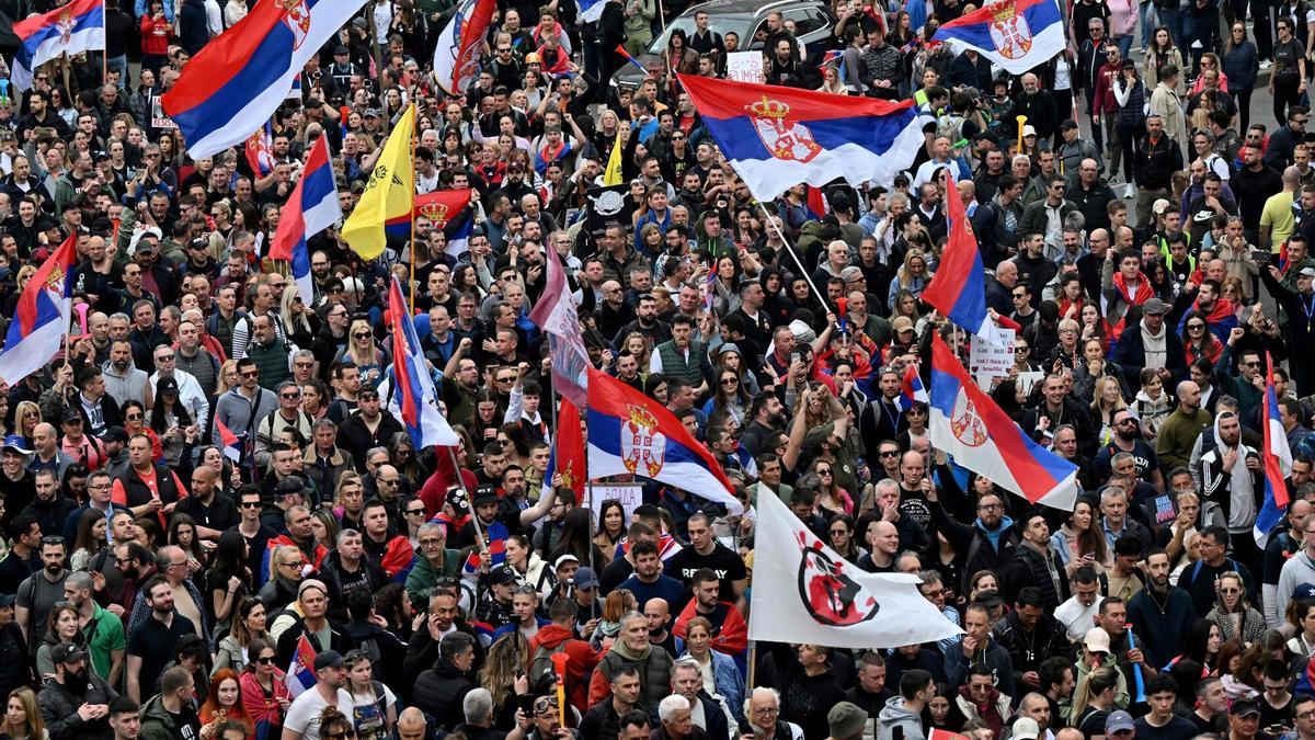 Serbia, un país echado a la calle