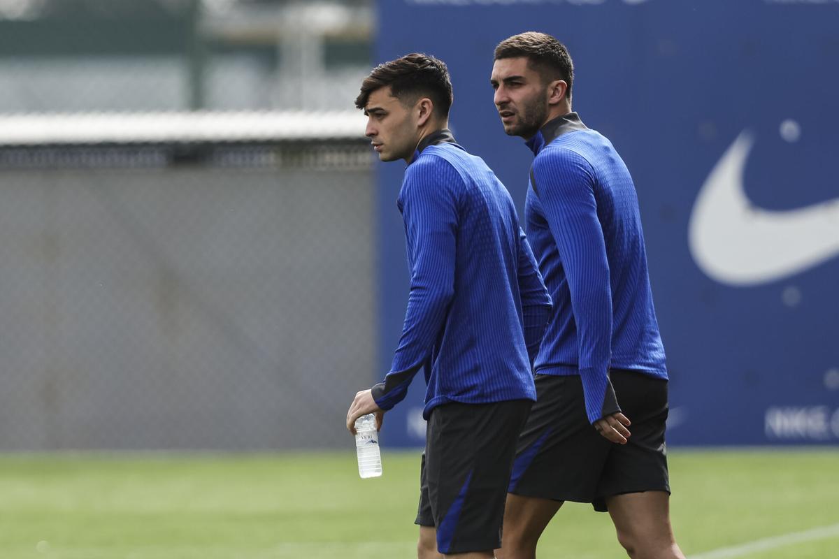 Pedro Gonzalez Pedri and Ferran Torres during the training day of FC Barcelona ahead UEFA Champions League, football match against SL Benfica at Ciudad Esportiva Joan Gamper on March 10, 2025 in Sant Joan Despi, Barcelona, Spain. AFP7 10/03/2025 ONLY FOR USE IN SPAIN. Javier Borrego / AFP7 / Europa Press;2025;SPORT;ZSPORT;SOCCER;ZSOCCER;FC Barcelona Training Day in Barcelona;