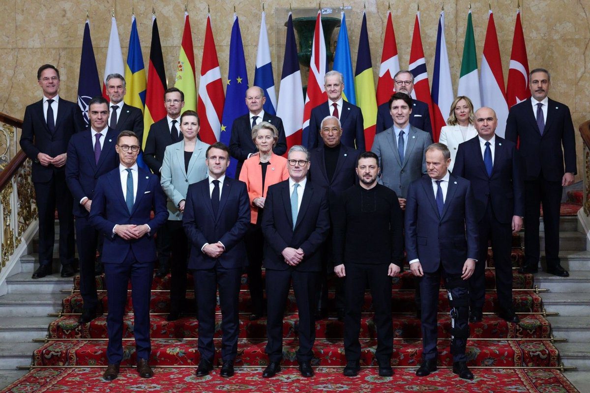 La cumbre de Londres alumbra una coalición para aplicar un futuro acuerdo de paz para Ucrania