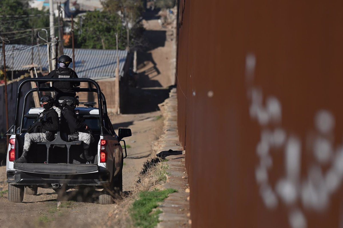 Trump invoca una ley bélica del siglo XVIII para acelerar la deportación de migrantes indocumentados