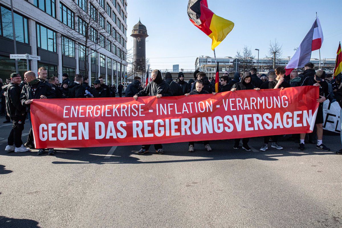 La Policía disuelve una manifestación neonazi en Berlín tras el éxito de la contramanifestación antifascista