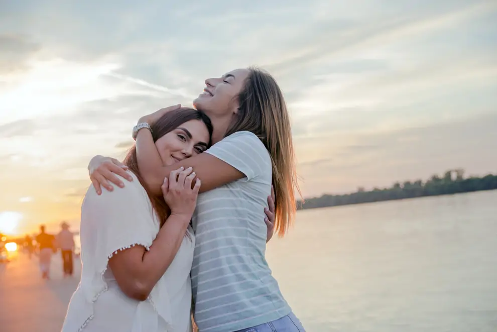 Madre hija de la felicidad