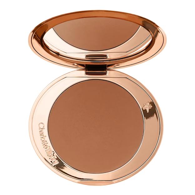 Charlotte Tilbury Airbrush Bronzer.