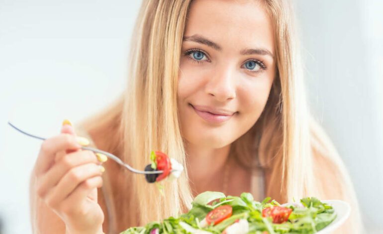 Debemos comer frutas y verduras como si nuestras vidas dependieran de ello. De hecho, dependen