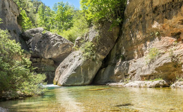 un viaje al corazón del Maestrazgo por paisajes donde el tiempo se detiene