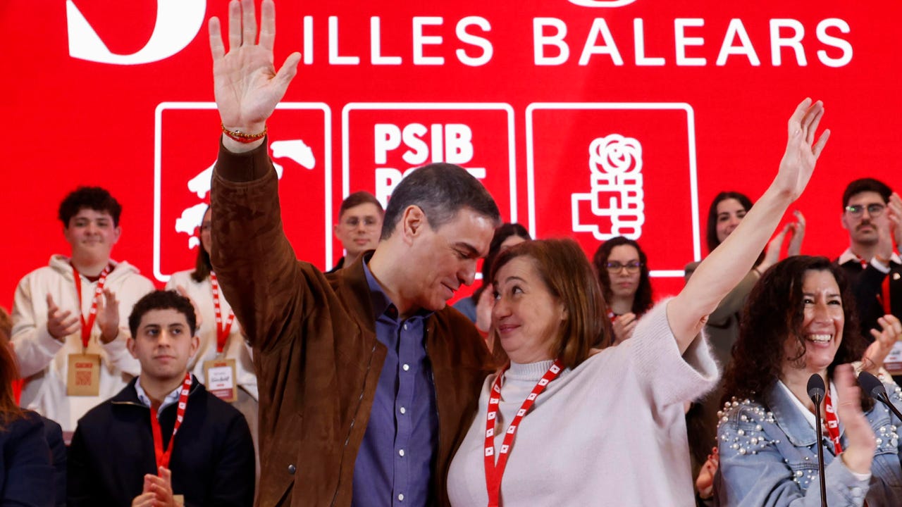 Sánchez acusa al PP de querer implantar el «pacto del Ventorro» en toda España y critica que sucumban a los ultras