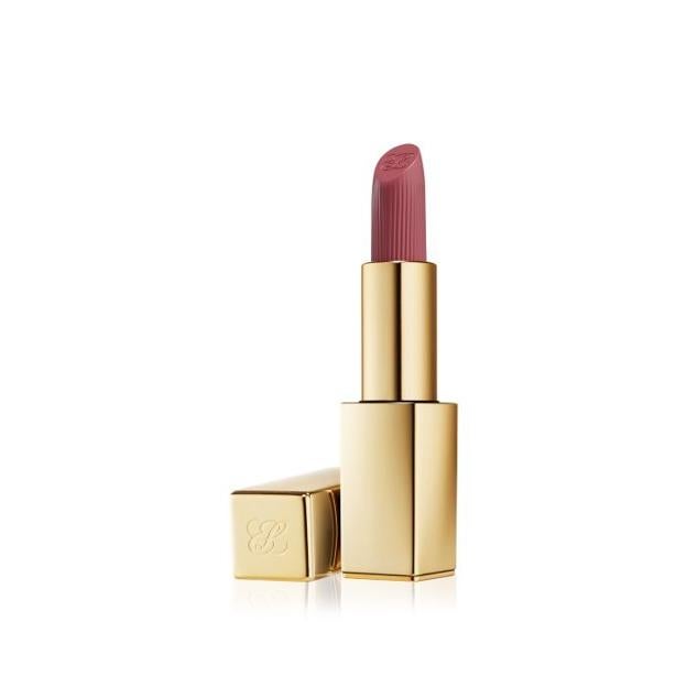 El lápiz labial puro de Estée Lauder en el tono irresistible.