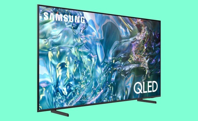 PcComponentes pone a mitad de precio esta Smart TV de 43 pulgadas de Samsung con HDR y Dolby Atmos hasta agotarlas todas