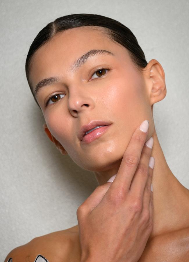 Una manicura de uñas de masa rosa. Foto: Spotlight de LaunchMetics.