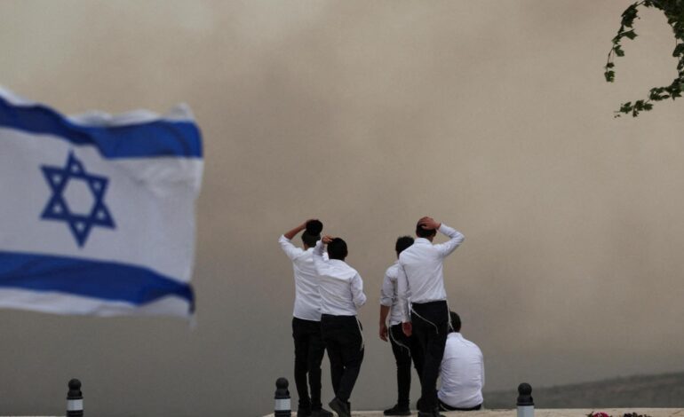 España ofrece dos aviones al Gobierno de Israel para hacer frente a los incendios forestales descontrolados de Jerusalén