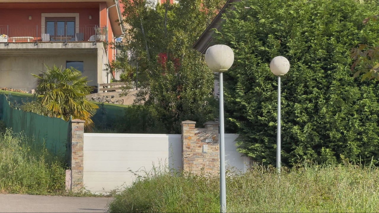 La vigilancia de una vecina llevó a la Policía a rescatar a los tres niños encerrados desde 2021 en Oviedo