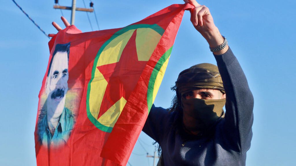 Un anuncio histórico: Turquía se refuerza geopolíticamente ante la disolución del PKK