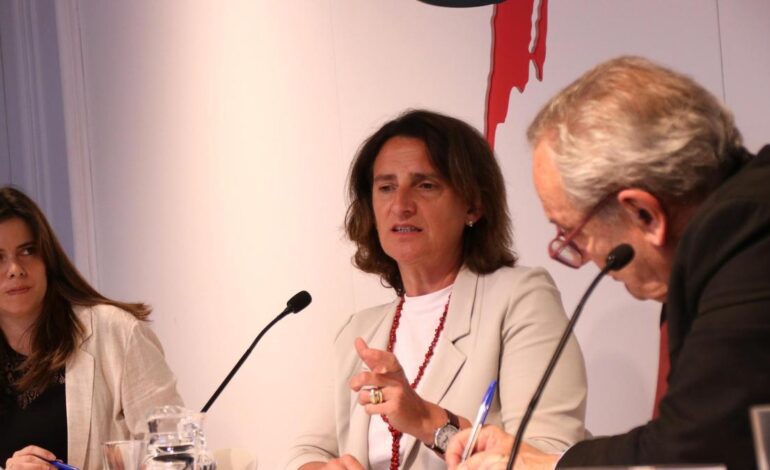 Teresa Ribera advierte del peligro de que EEUU convierta a Europa en «chivo expiatorio»