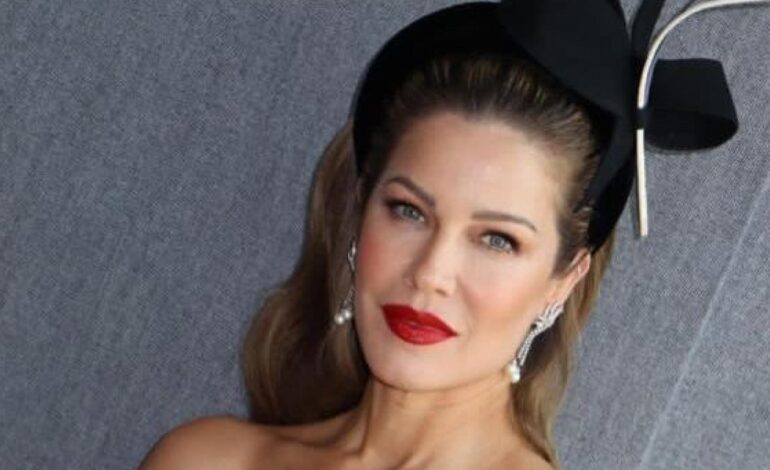 Jaydy Michel se consolida como una de las mujeres más elegantes con un vestido de Hervé Léger