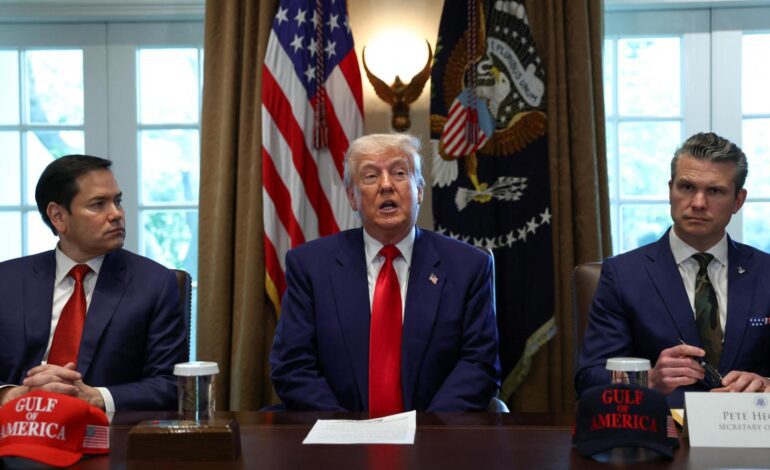 Trump celebra los 100 días de su gobierno firmando el acuerdo de exploración de tierras raras con Ucrania